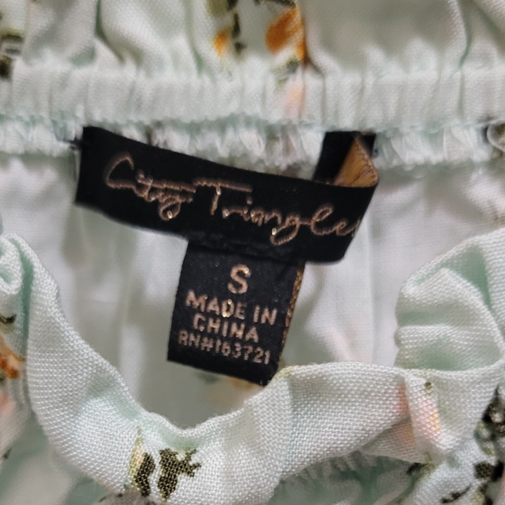 City Traingles Floral Dress Set (NWT) - Picture 6 of 11